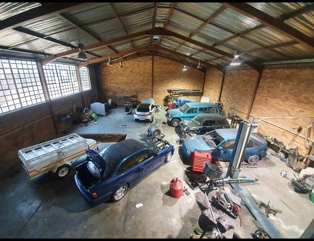 400M² WORKSHOP FOR SALE IN BOOYSENS RESERVE